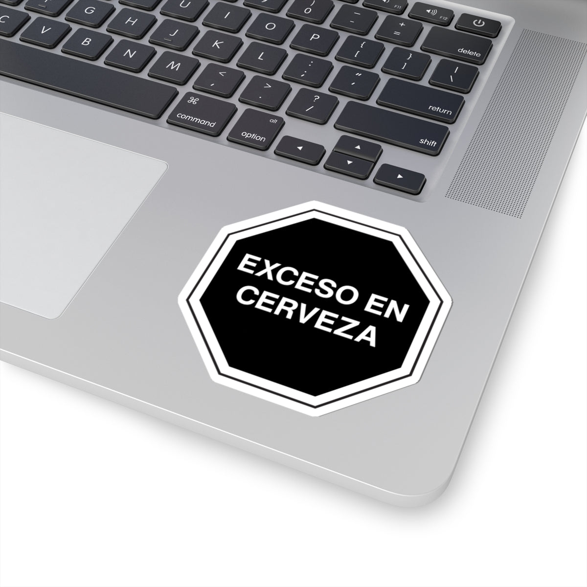 EXCESO EN CERVEZA – Kiss-Cut Sticker | EXCESO EN™